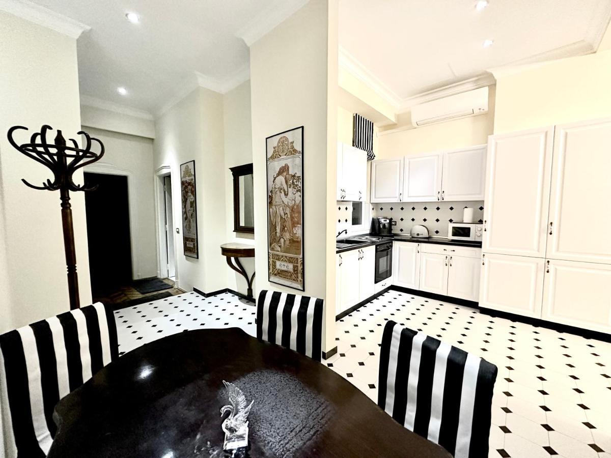 Premium Timisoara Apartment Bagian luar foto